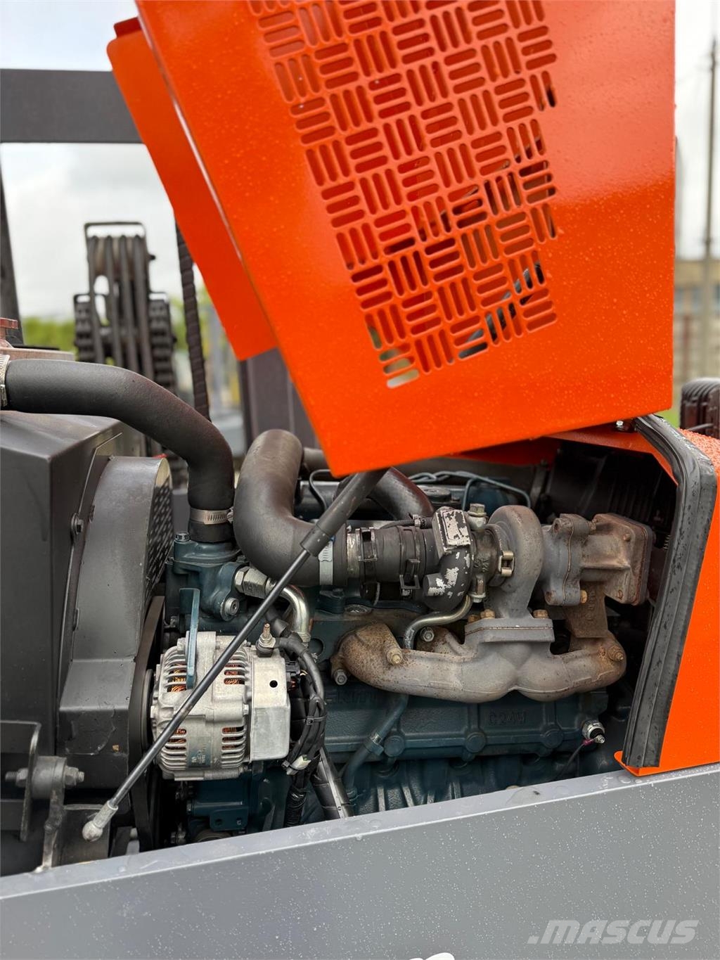 Combilift [Discount - SALE] C5000 XL 4-way reach trucks