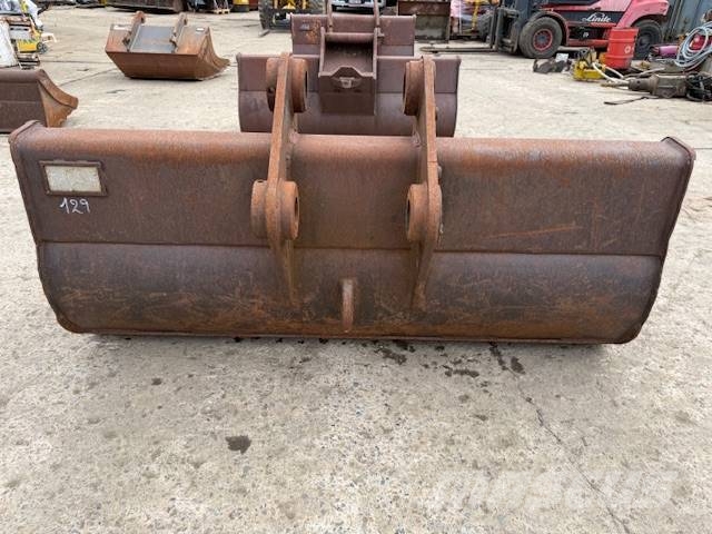 CAT 2000 mm Buckets