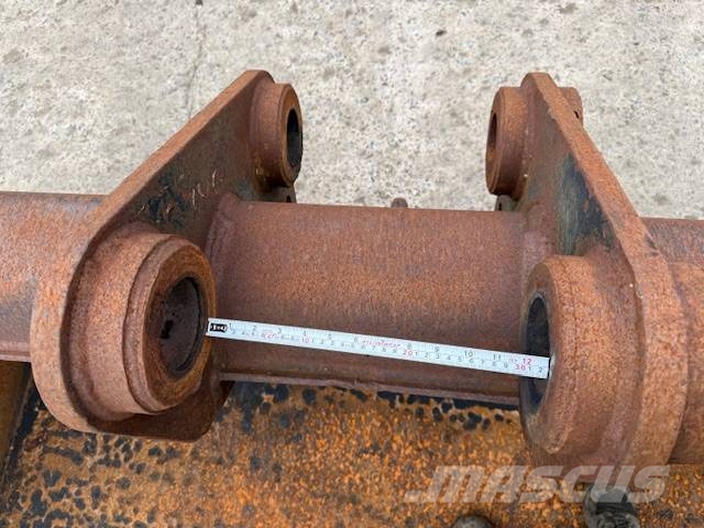 CAT 2000 mm Buckets