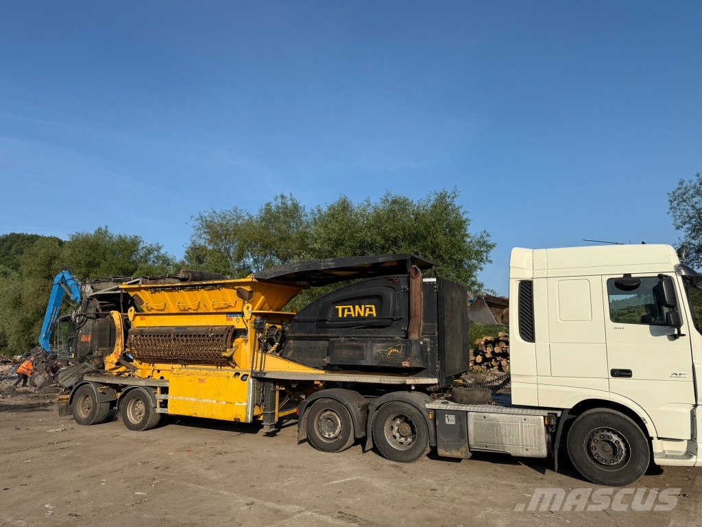 Tana Shark 440 DT Eco آلات تمزيق المخلفات