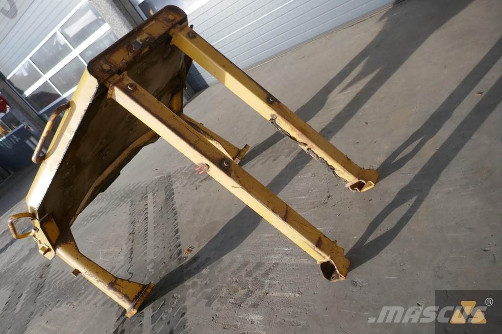 CAT D8N O-rops cab Cabine en interieur