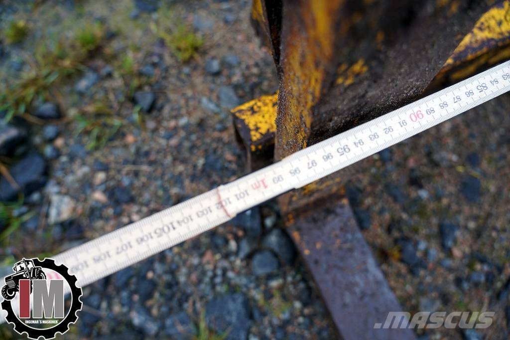 Gaffelställ med balspjut Kjellvefäste Frontalinių krautuvų priedai
