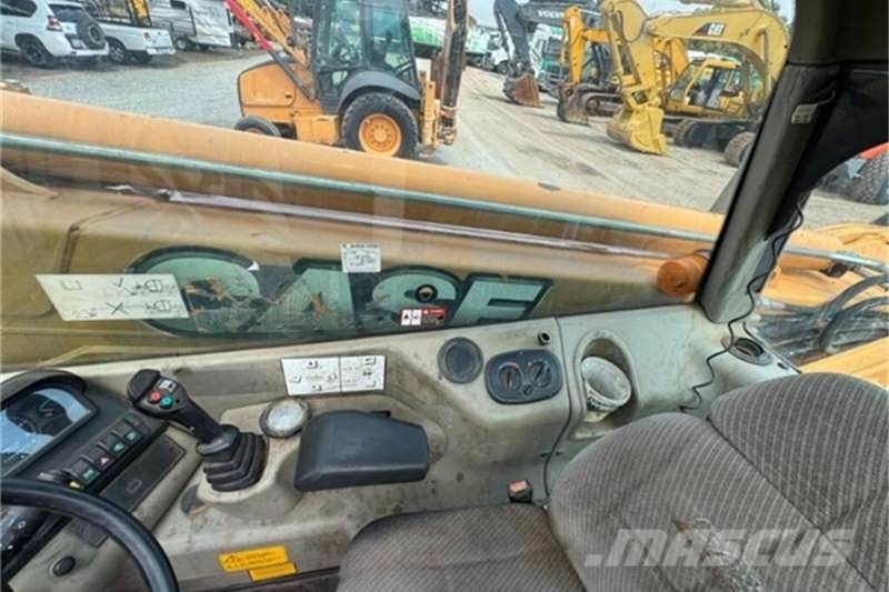 International TX170 45 TELEHANDLER 기타 트럭
