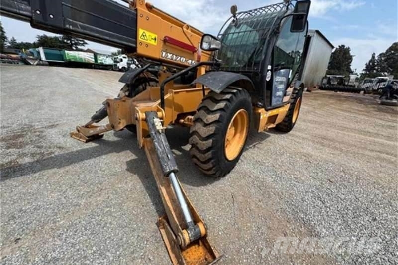 International TX170 45 TELEHANDLER 기타 트럭