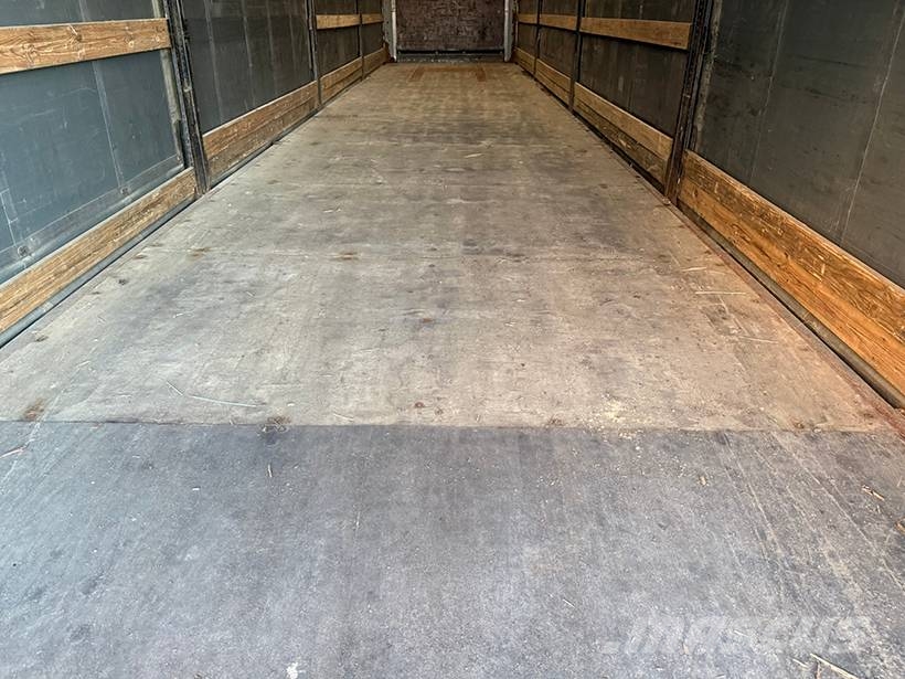 Krone 2 axle Curtainsider /  2 achse Planenauflieger Plachtové návesy