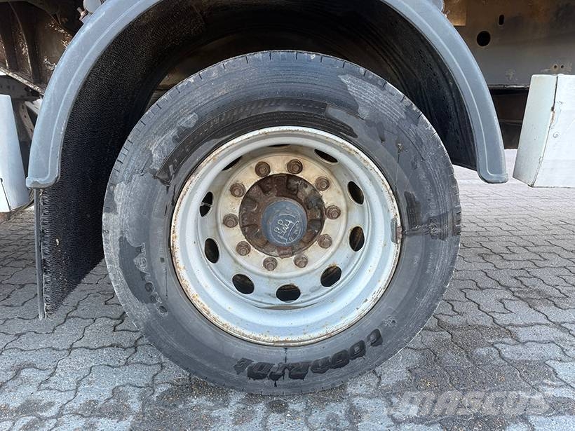 Krone 2 axle Curtainsider /  2 achse Planenauflieger Plachtové návesy