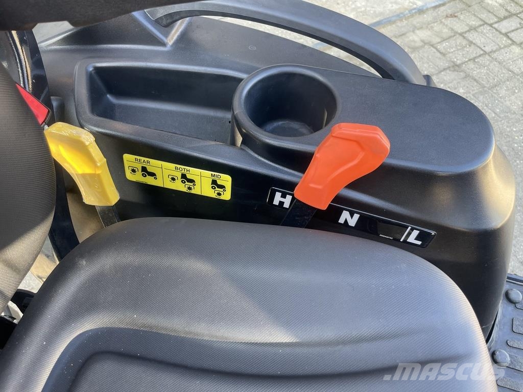 Solis 26 HST minitractor NIEUW met HOGE galaxy banden Traktoren