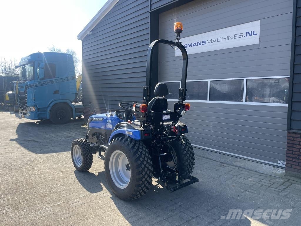 Solis 26 HST minitractor NIEUW met HOGE galaxy banden Traktoren