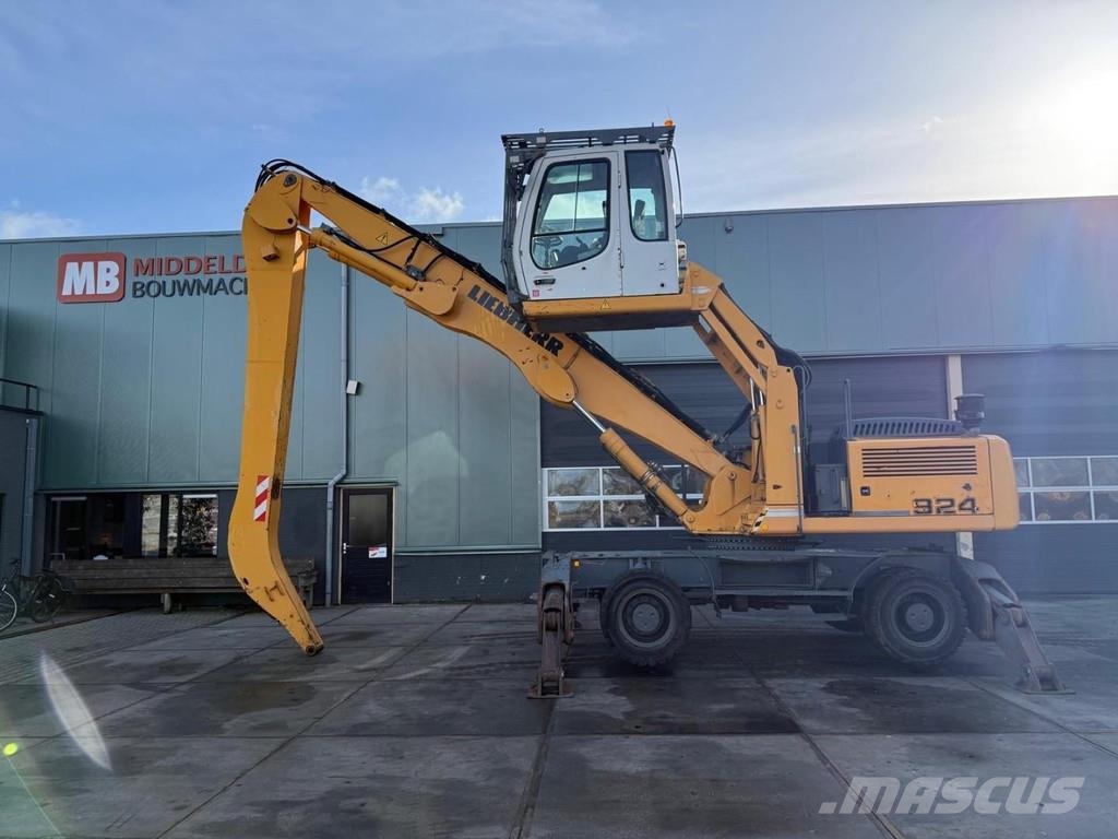 Liebherr A 924 C 工业挖掘机