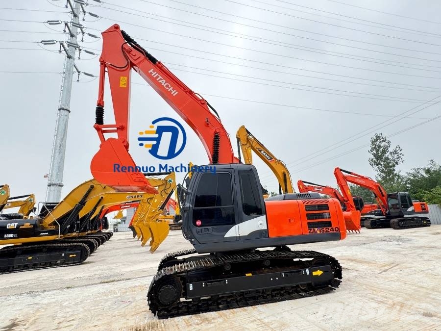 Hitachi ZX 240 Εκσκαφείς με ερπύστριες