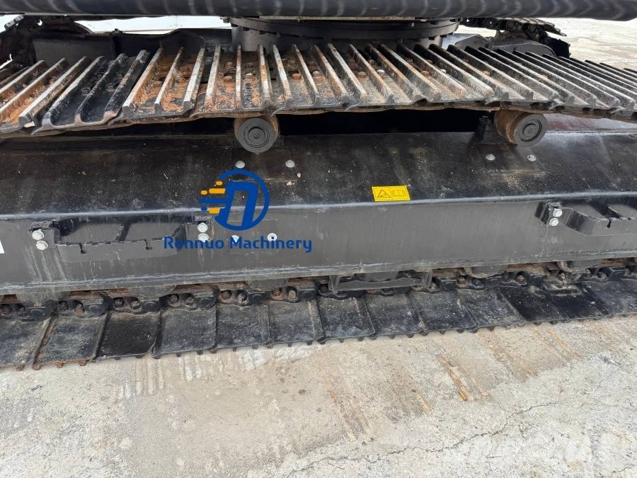 Hitachi ZX 240 Εκσκαφείς με ερπύστριες