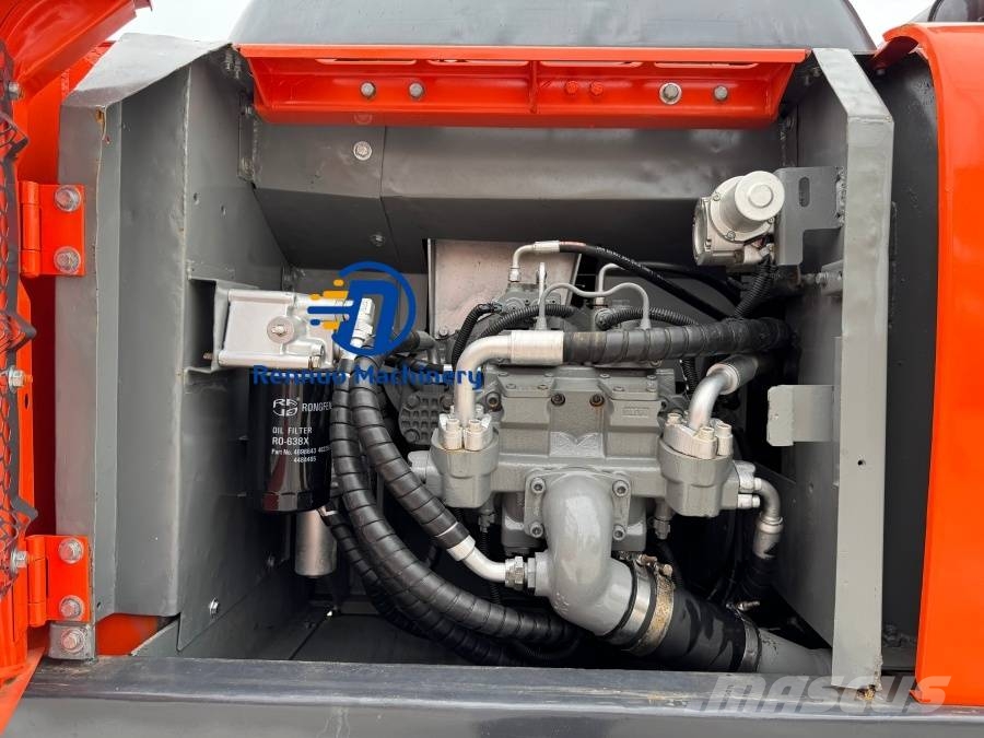 Hitachi ZX 240 Εκσκαφείς με ερπύστριες