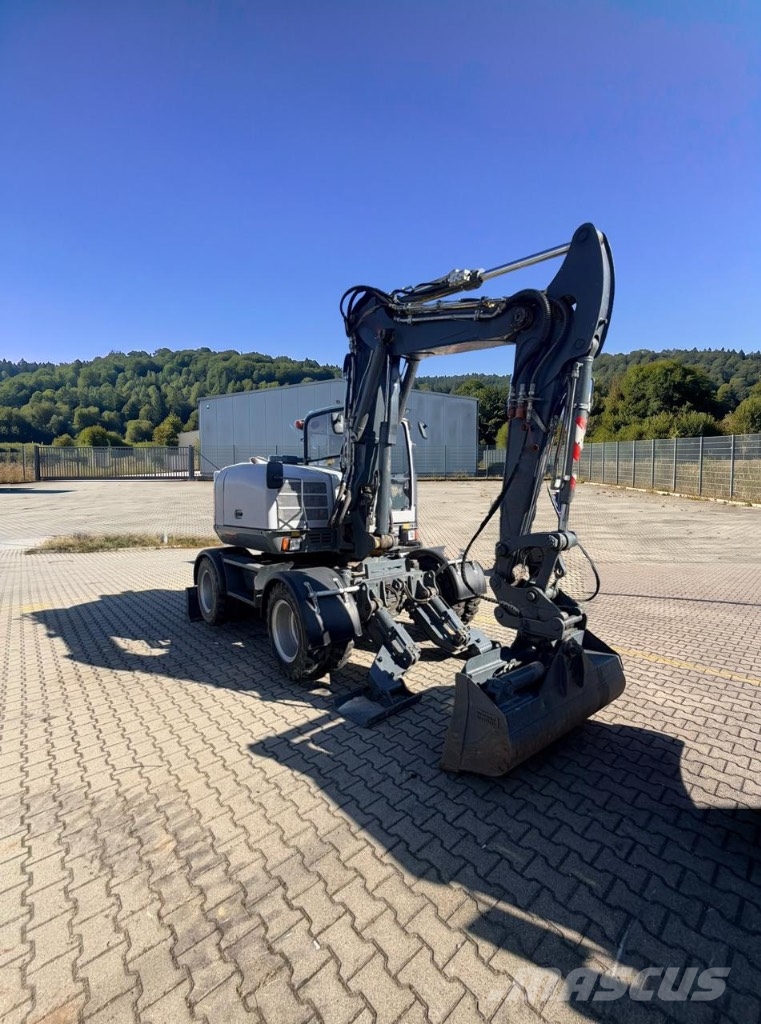 Wacker Neuson EW 100 Ekskavatori uz riteņiem