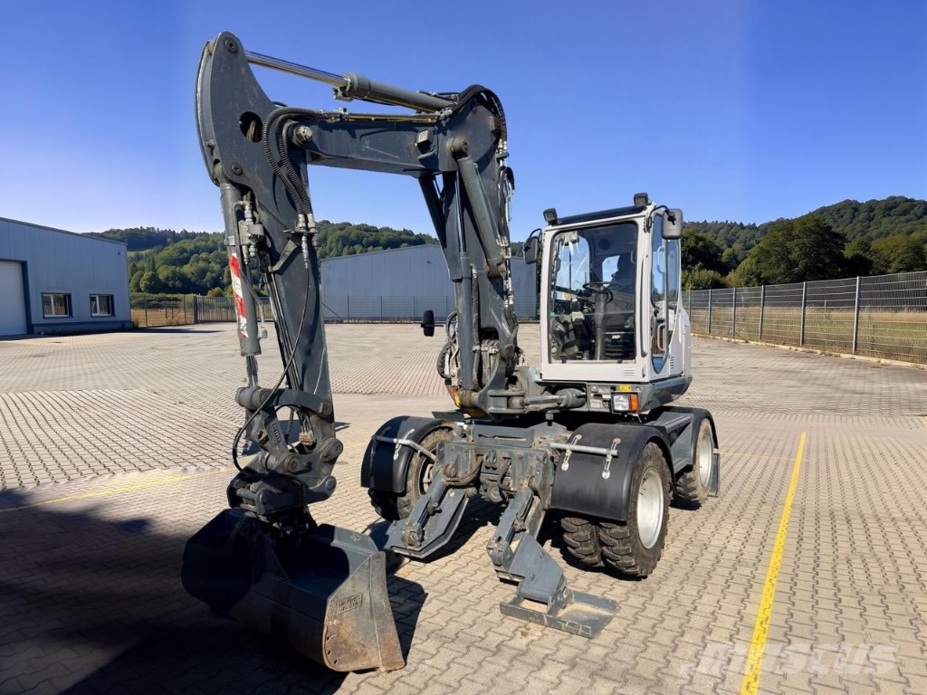 Wacker Neuson EW 100 Ekskavatori uz riteņiem