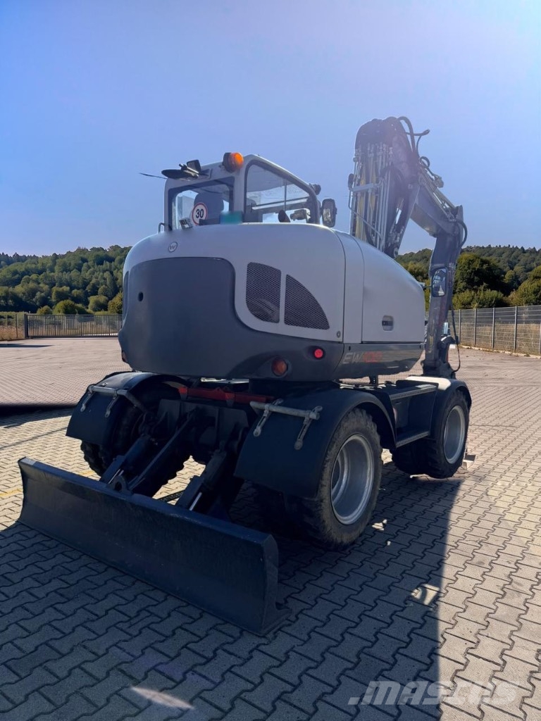 Wacker Neuson EW 100 Ekskavatori uz riteņiem