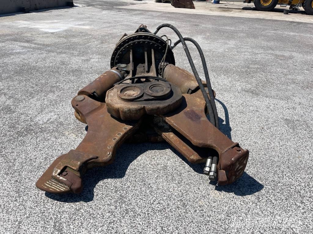 Atlas Copco Metalschere / Metal shear Machine weight 30 - 45 t Scharen