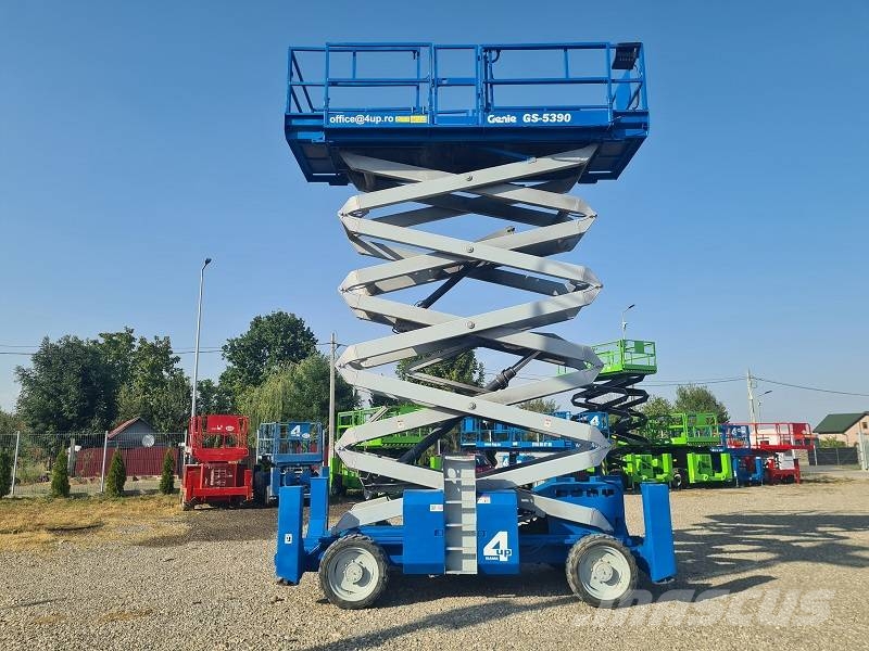 Genie GS 5390 RT 가위형 리프트
