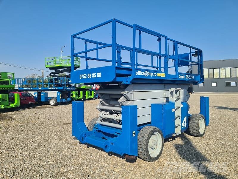 Genie GS 5390 RT 가위형 리프트