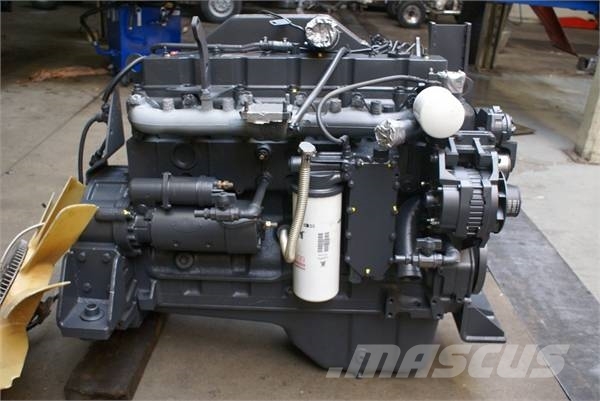 Komatsu S6D114 E1 Motoren