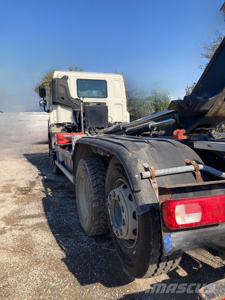 DAF CF 480 Вантажівки з гаковим підйомом