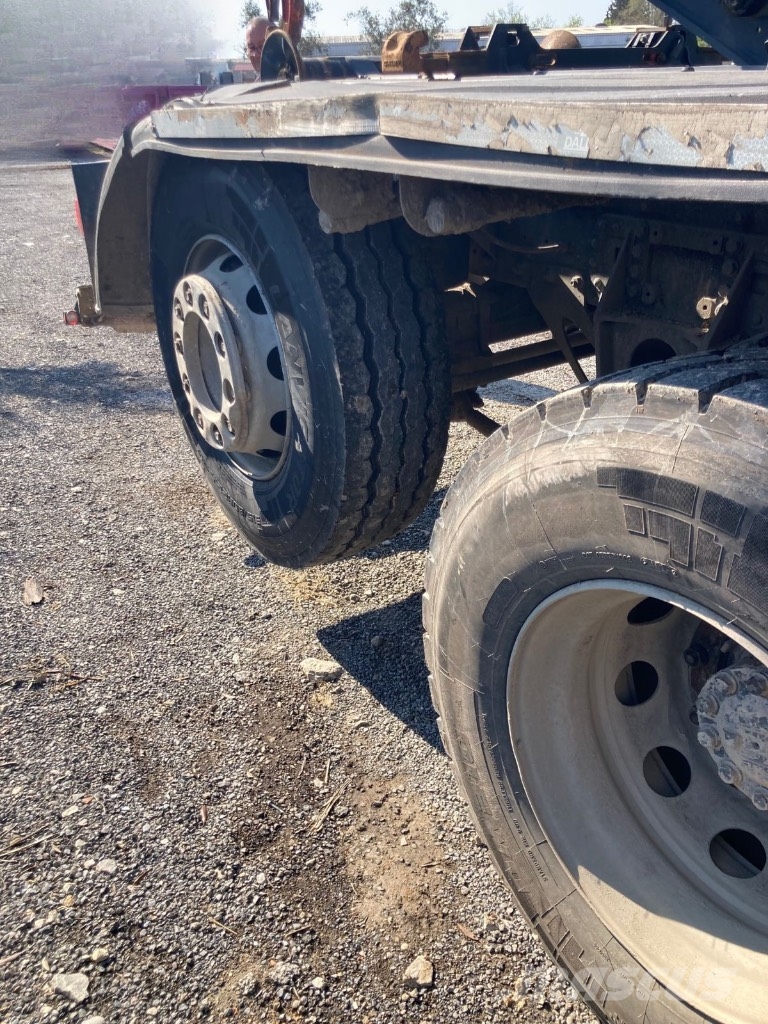 DAF CF 480 Вантажівки з гаковим підйомом