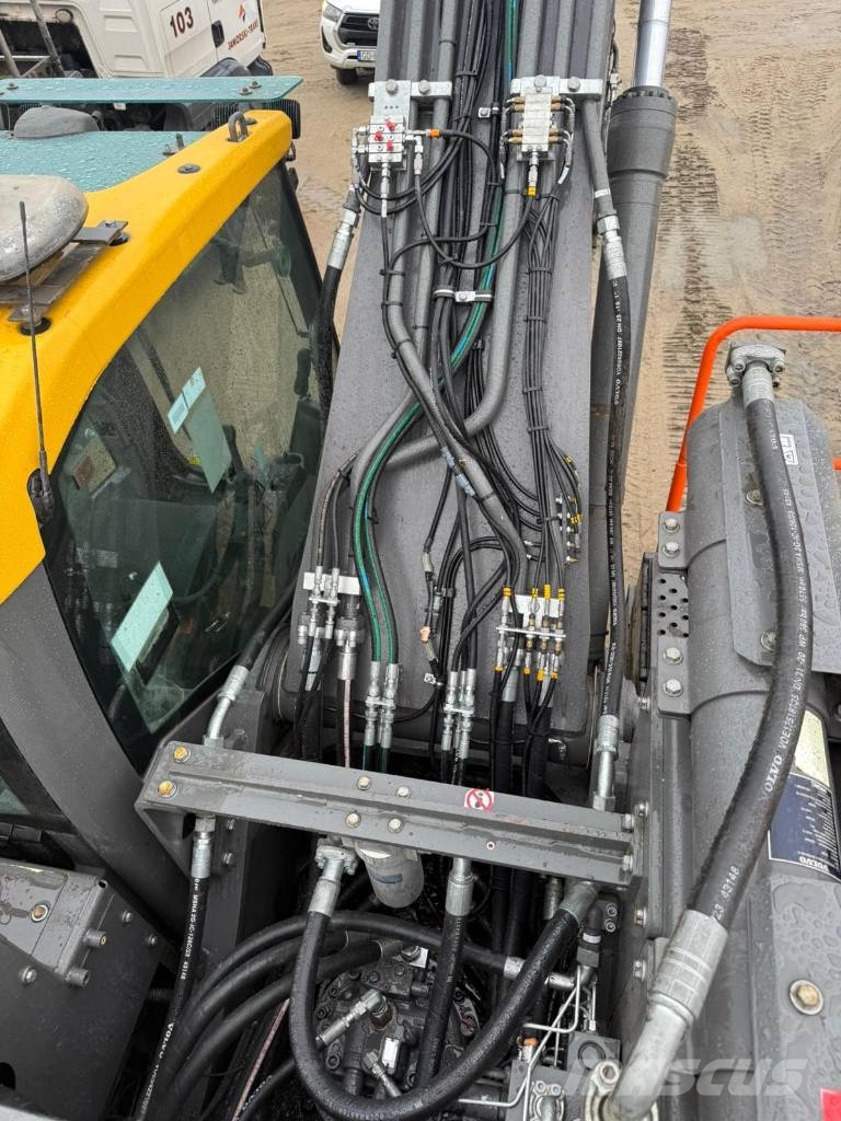 Volvo EC300EL Hybrid Crawler excavators
