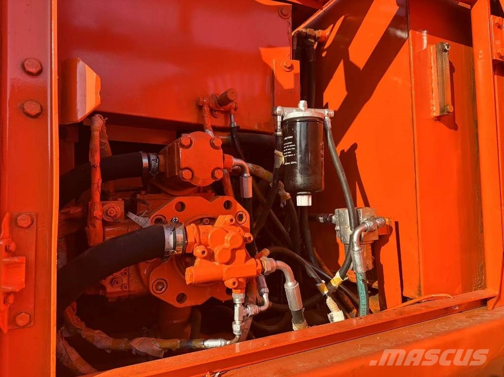 Doosan 150 W-7 Gravemaskiner på hjul
