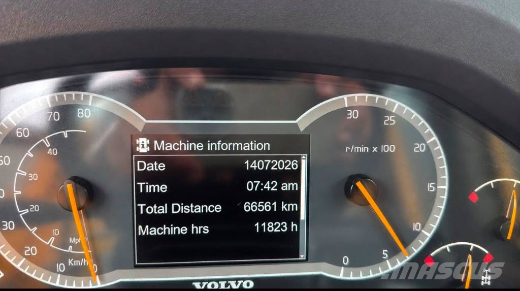 Volvo A 30 F Artikulētie pašizgāzēji