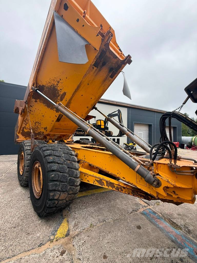 Volvo A 30 F Artikulētie pašizgāzēji