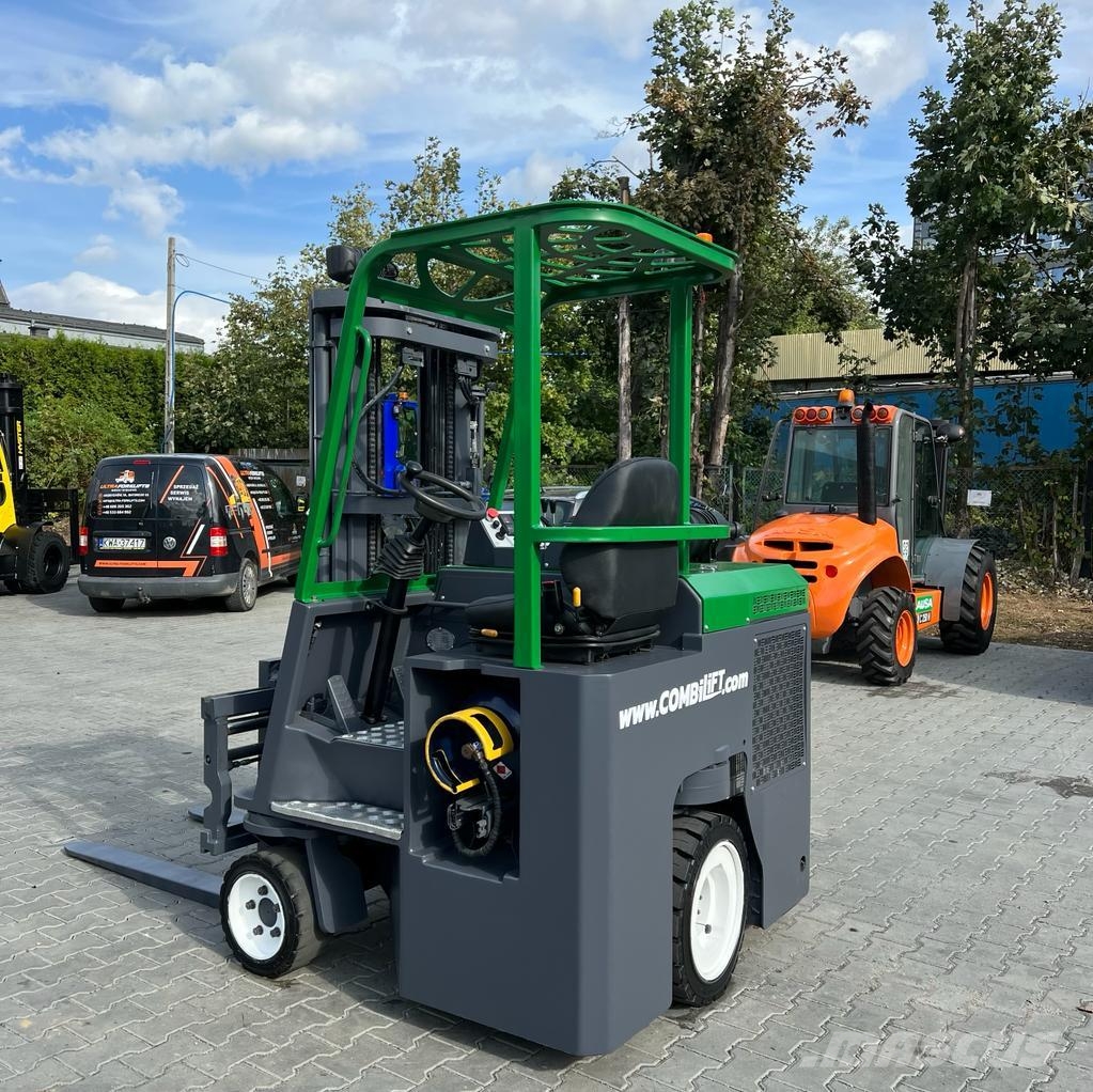 Combilift [DISCOUNT-SALE] CB2500 Triplex 4-way reach truck