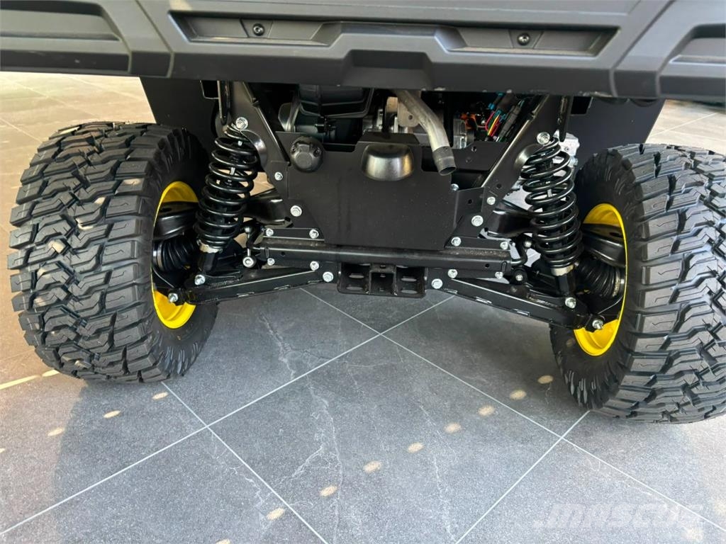 John Deere Gator XUV875M *Diesel* Terenska vozila