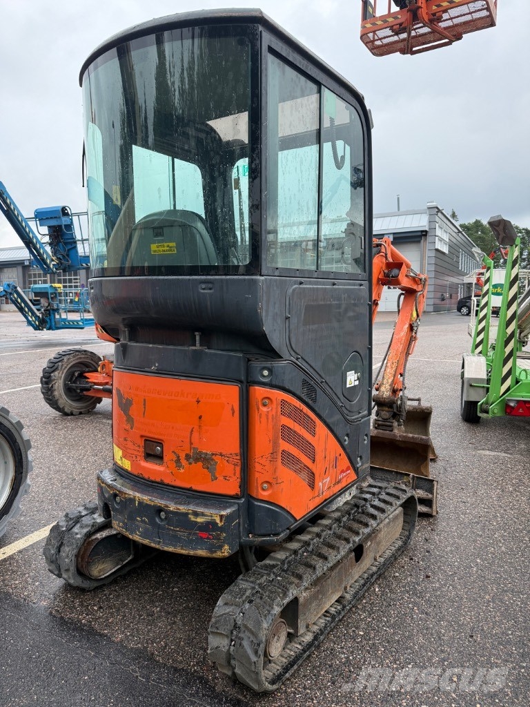 Hitachi ZX 17 U-2 حفارات صغيرة أقل من 7 طن (حفارات صغيرة)