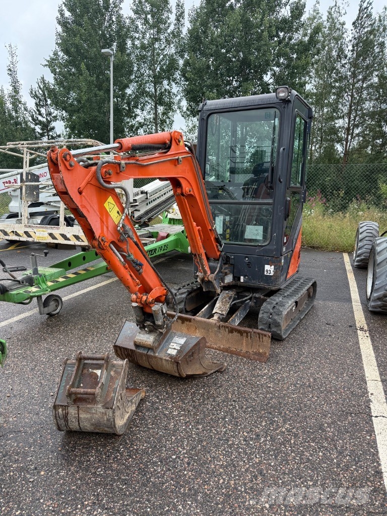 Hitachi ZX 17 U-2 حفارات صغيرة أقل من 7 طن (حفارات صغيرة)