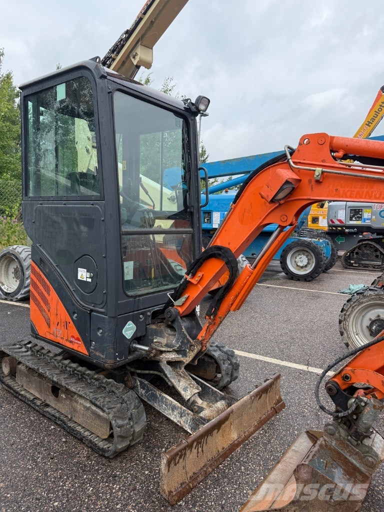 Hitachi ZX 17 U-2 حفارات صغيرة أقل من 7 طن (حفارات صغيرة)