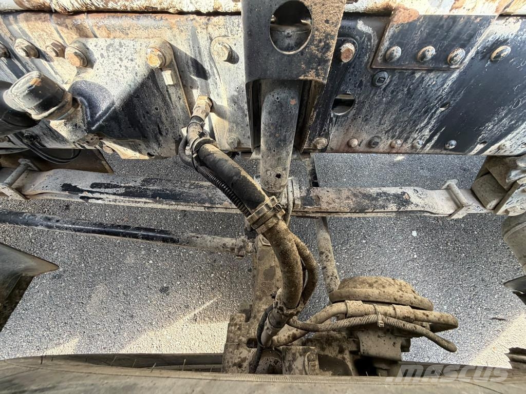 MAN TGA 32.360 Betonmixers en pompen
