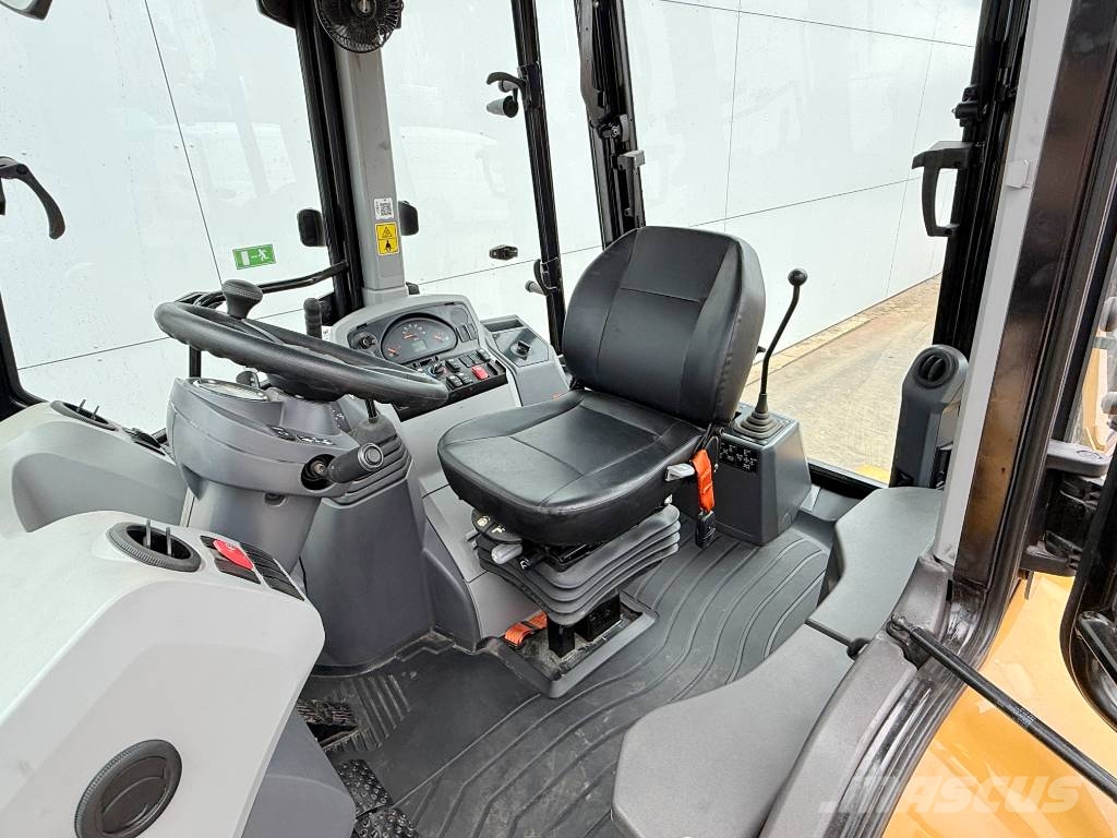 CAT 424 - BRAND NEW / UNUSED / Airco Εκσκαφείς Φορτωτές τύπου JCB