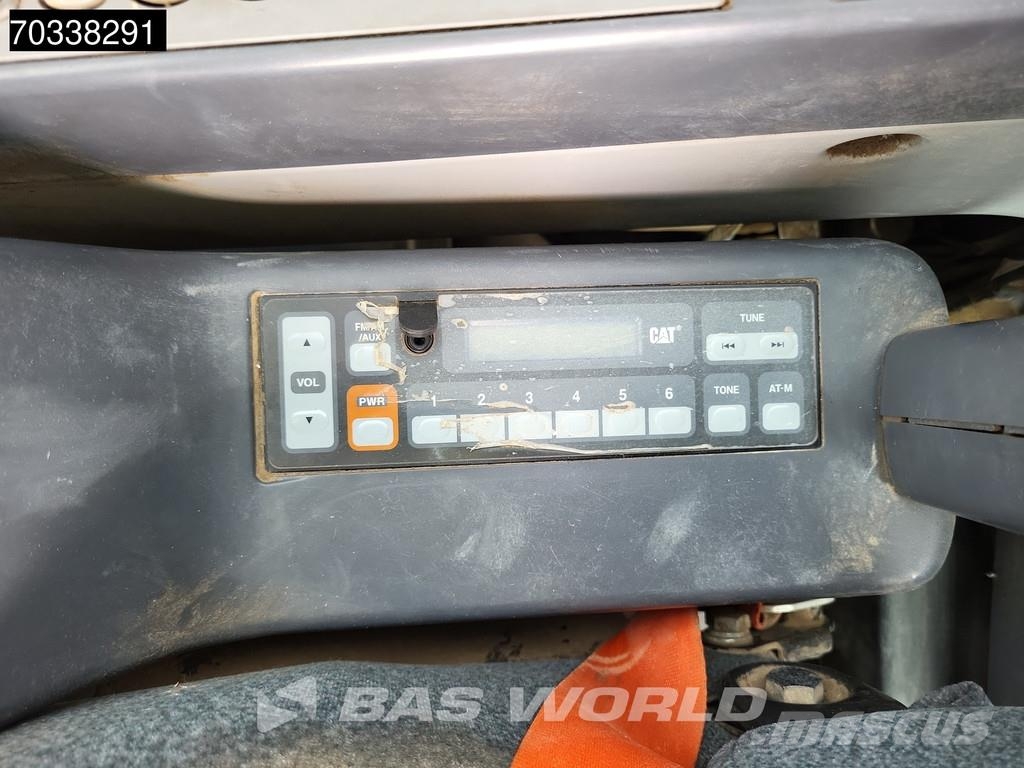 Morooka MST2300 VD Roomikkallurid