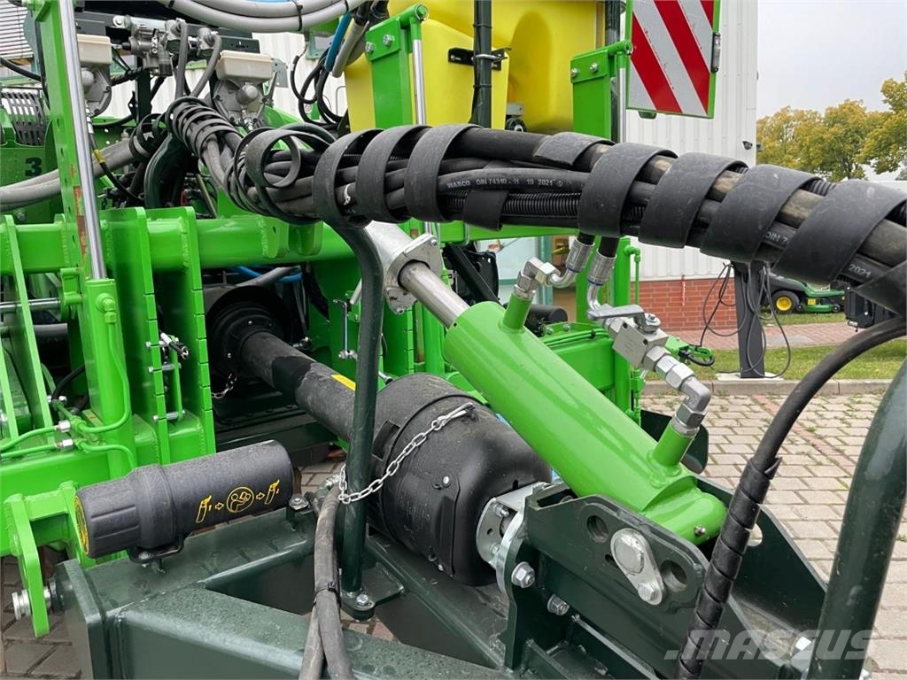 AVR Kartoffelpflanzmaschine Potato planters