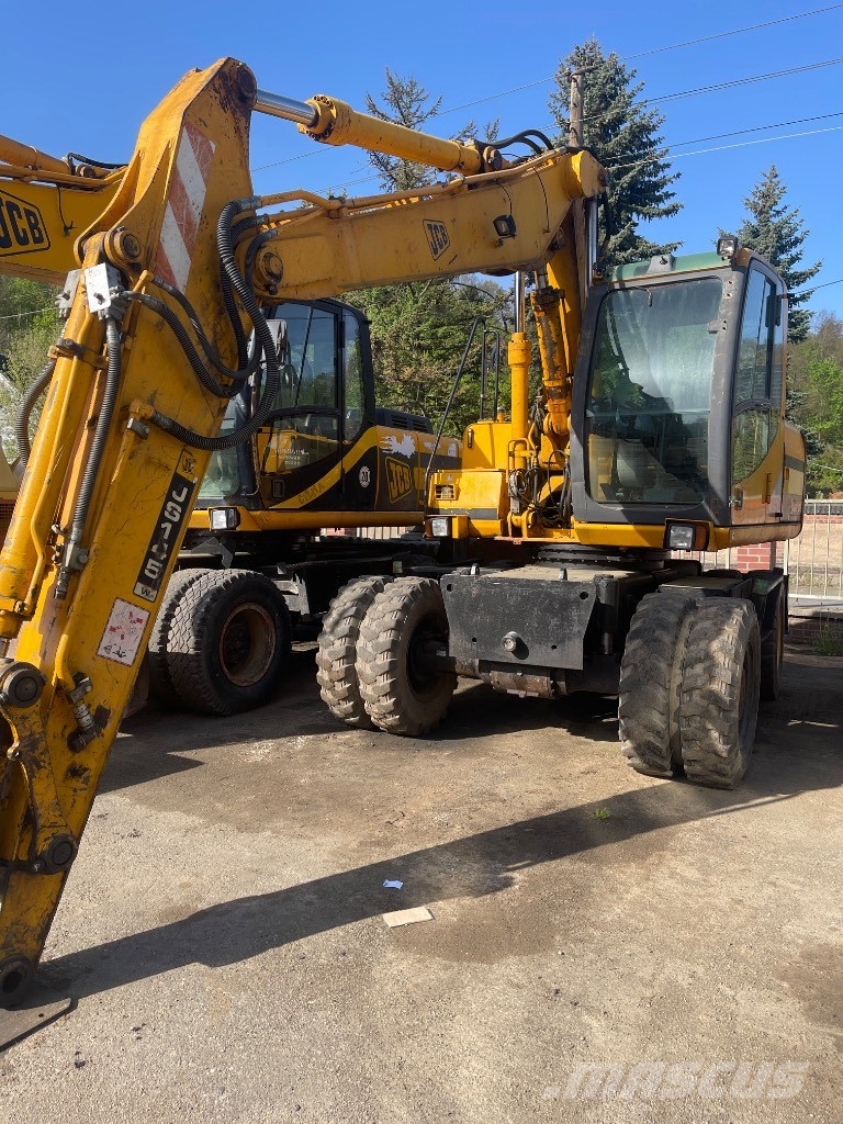 JCB JS 145 W Wheeled excavators