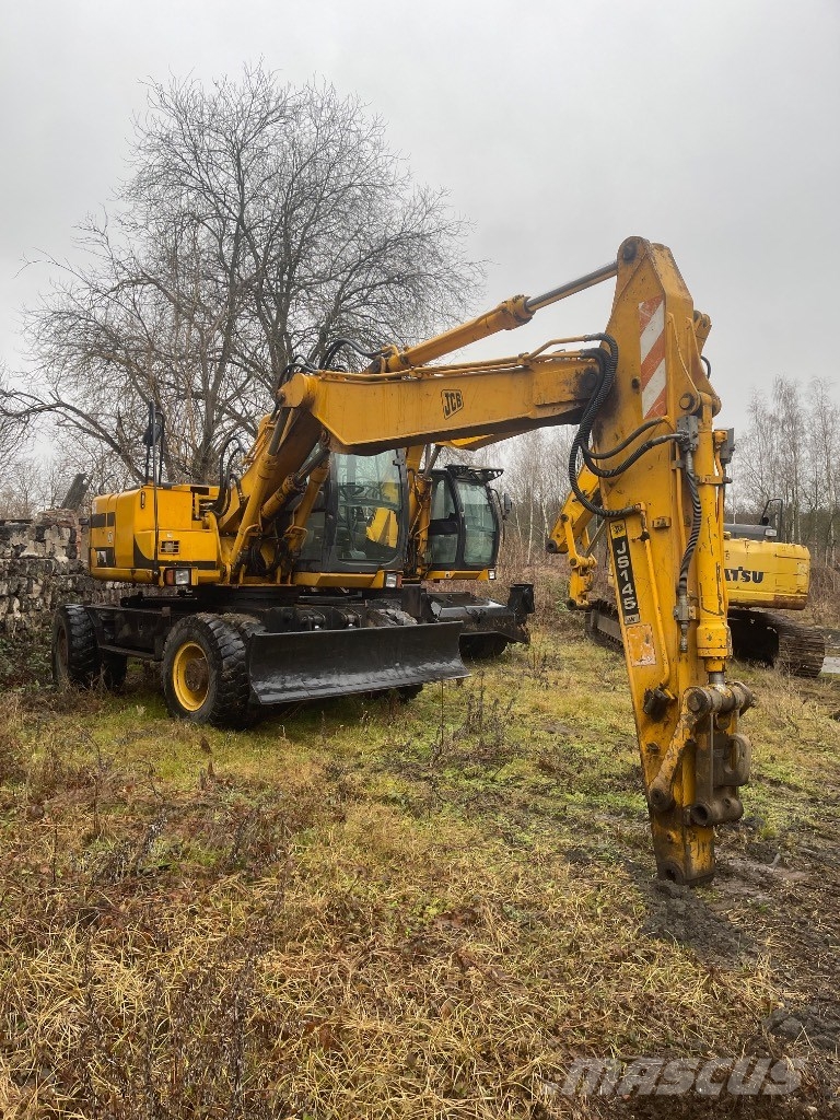 JCB JS 145 W Wheeled excavators