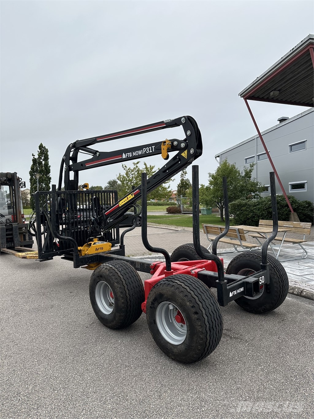 Mowi 850/P31T Bosbouwaanhangers