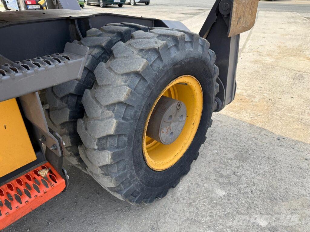 Volvo EWR150E Ratasekskavaatorid