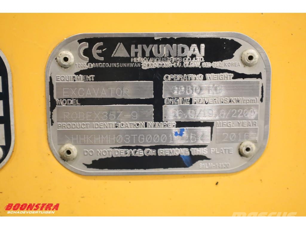 Hyundai Robex 35-Z-9 BY 2016 3.572 Uur Minikoparki