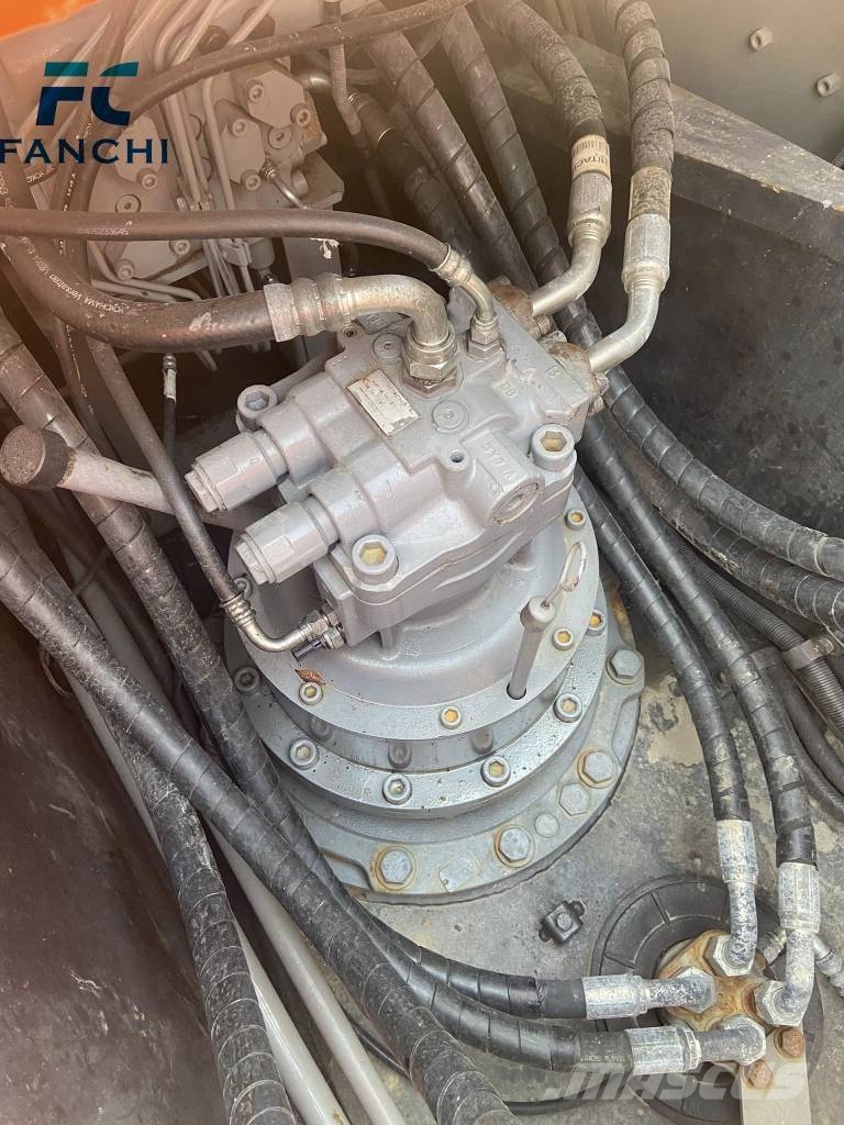 Hitachi ZX 240 Bageri gusjeničari