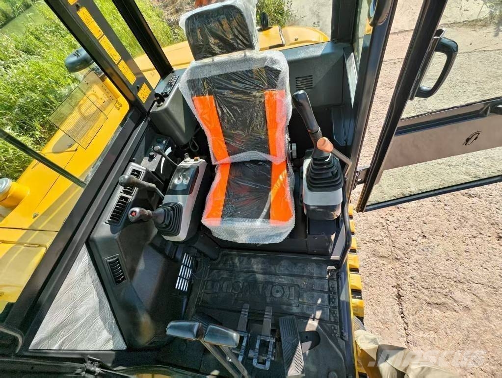 Komatsu PC 56-7 حفارات صغيرة أقل من 7 طن (حفارات صغيرة)
