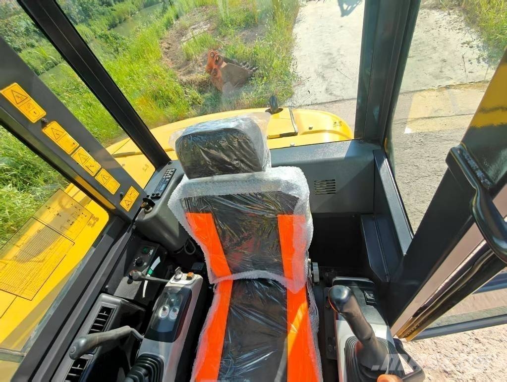 Komatsu PC 56-7 حفارات صغيرة أقل من 7 طن (حفارات صغيرة)