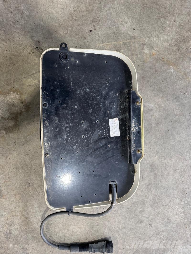 Valtra Novatel Smart 7 L RTK Lenksystem Agriculture - Others