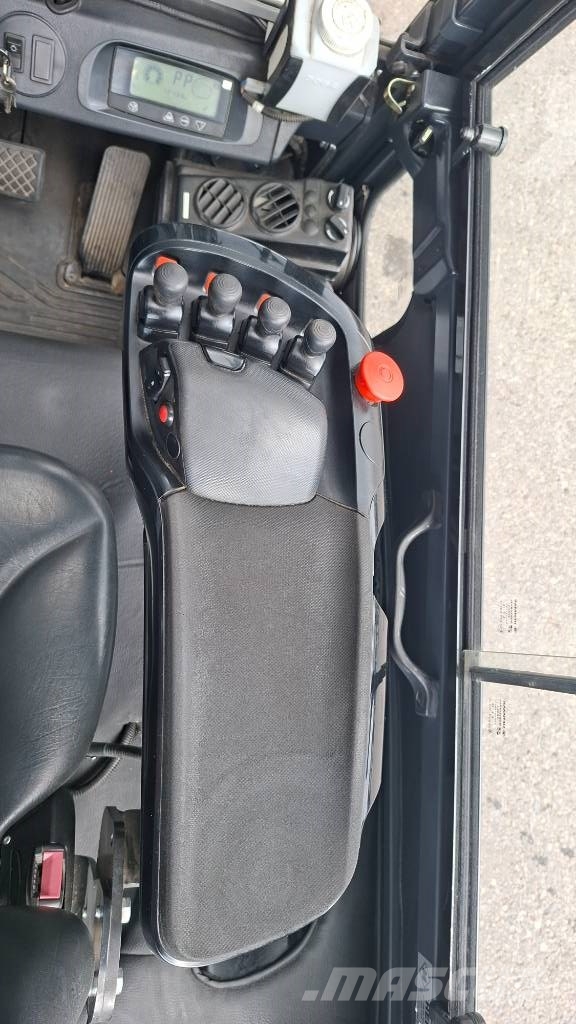 Doosan B20X-7 Sähkötrukki شاحنات ذات رافعات شوكية تعمل بالكهرباء