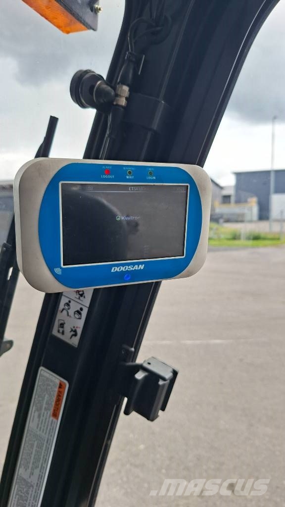 Doosan B20X-7 Sähkötrukki شاحنات ذات رافعات شوكية تعمل بالكهرباء