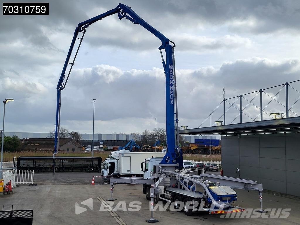 Mercedes-Benz Arocs 4151 Arocs 8X4 NEW! 43mtrs Bonneux 5Z43 conc مضخات خرسانة